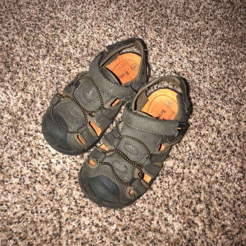 Boys sandals